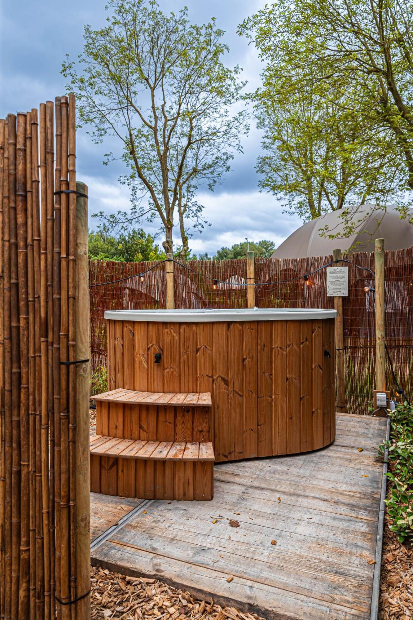 Willa Tinyhouse Luxe Met Hottub Meerssen Zewnętrze zdjęcie